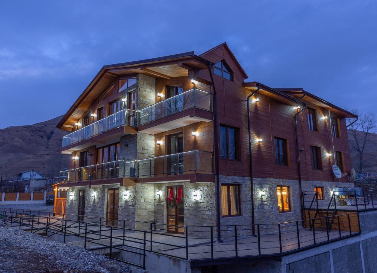 Pine Chalets By Ka Group Gudauri Exterior foto